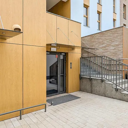 Stylish With Balcony Near Brzezno By Renters