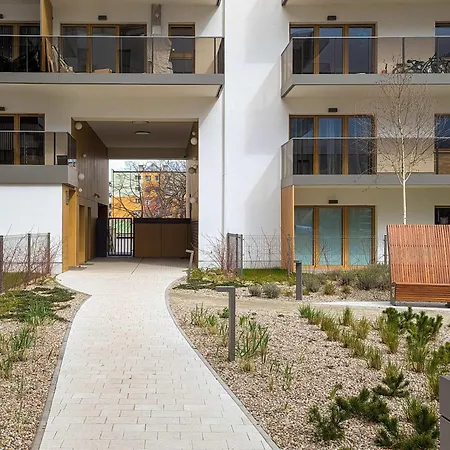 Stylish With Balcony Near Brzezno By Renters Apartment *