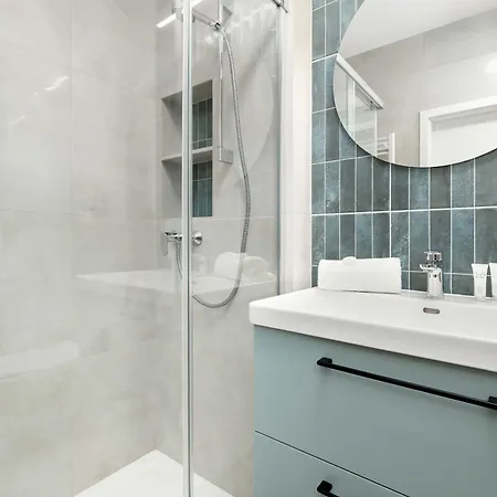 Apartment Stylish With Balcony Near Brzezno By Renters *